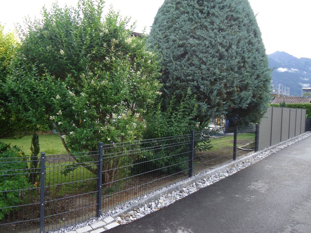 Deko-Doppelstabmattezaun